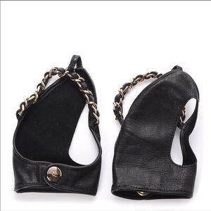 Chanel black lambskin fingerless gloves S7